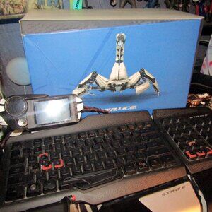 Mad Catz Strike S.T.R.I.K.E 7 Gaming Keyboard Extremely Rare